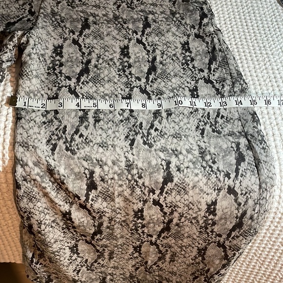 STORIA SNAKE PRINT HALTER JUMPSUIT SIZE S - Picture 11 of 11